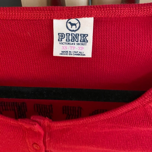 Victoria Secret Pink Thermal Top Size XS - Picture 3 of 3
